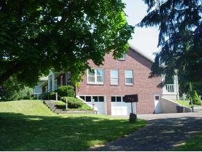 580 Hooper Road Endwell, NY 13760 - Photo 3 of 6 Gallery Image 3