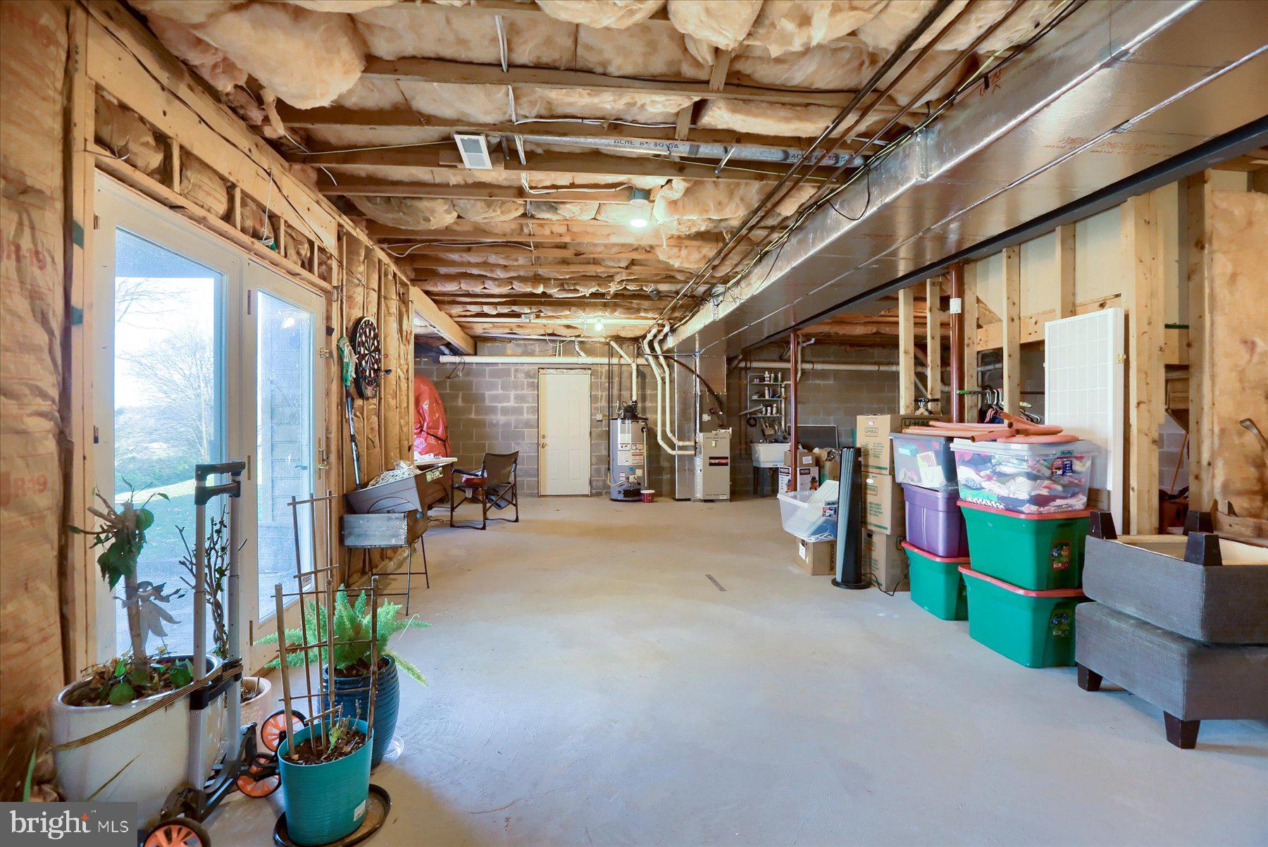 645 Woodside Road York, PA 17406 - Photo 35 of 60 Gallery Image 35