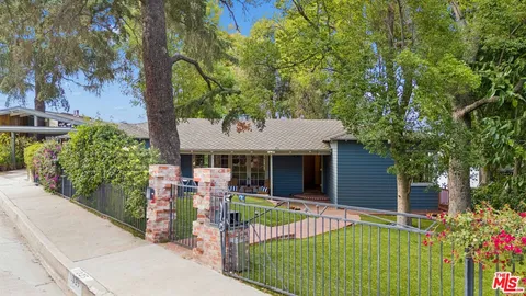 $1,899,000 | 11325 Sunshine Terrace, Studio City, CA 91604