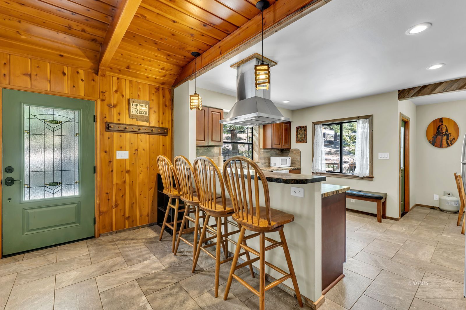 55175 John Muir Road, Unit CALIFO Idyllwild, CA 92549 - Photo 11 of 51 Towards front door and kitchen