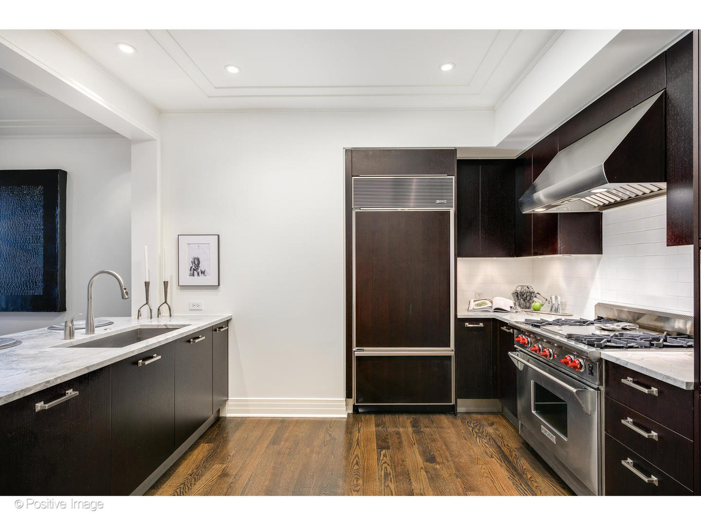 159 East Walton Place, Unit 7G Chicago, IL 60611 - Photo 15 of 36