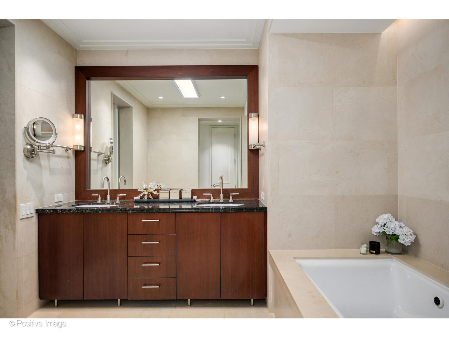 159 East Walton Place, Unit 7G Chicago, IL 60611 - Photo 24 of 36