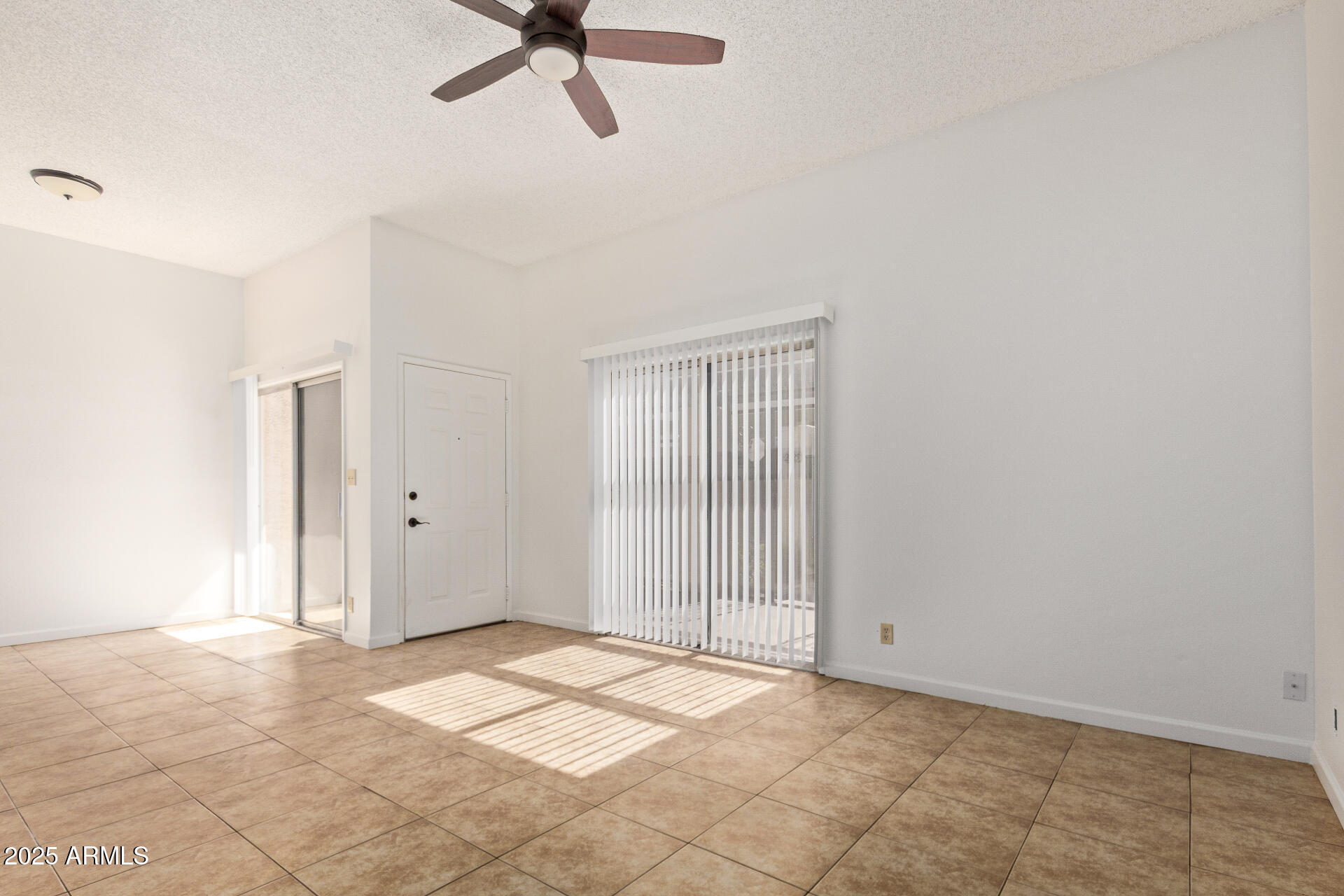 2431 East 7th Street Tempe, AZ 85288 - Photo 4 of 21 04 - 7th