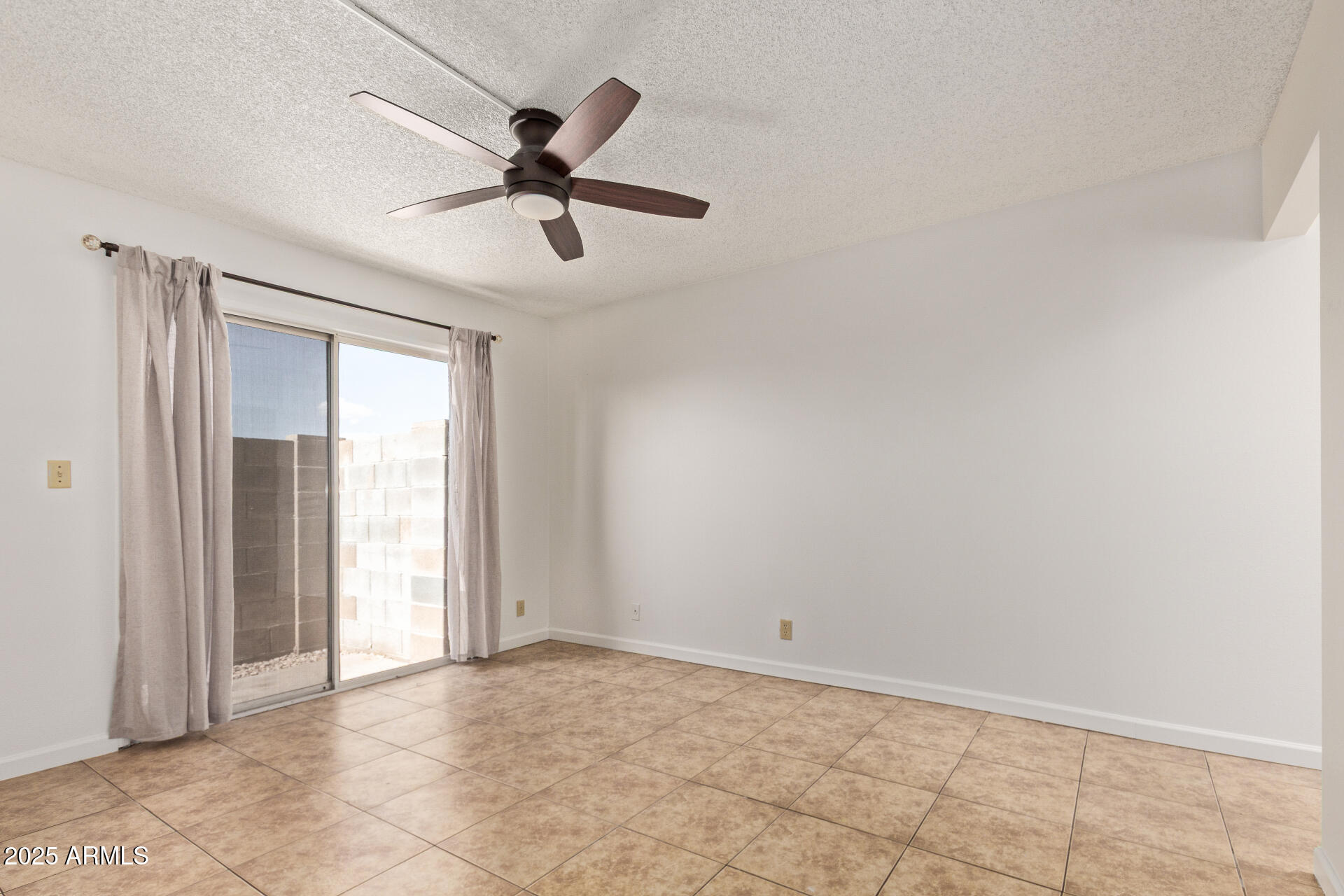 2431 East 7th Street Tempe, AZ 85288 - Photo 9 of 21 09 - 7th