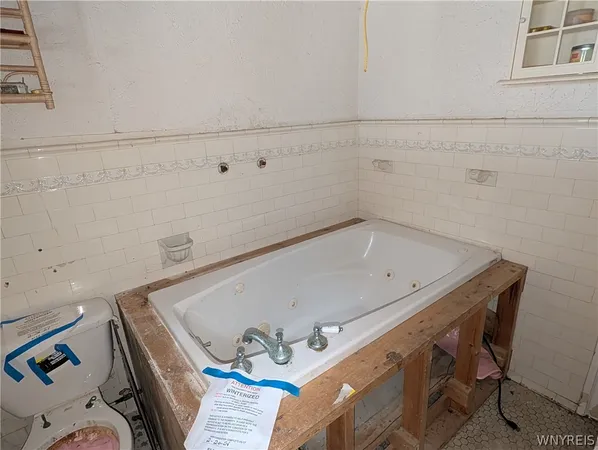 $180,000 | 1708 Quaker Road, Somerset, NY 14012