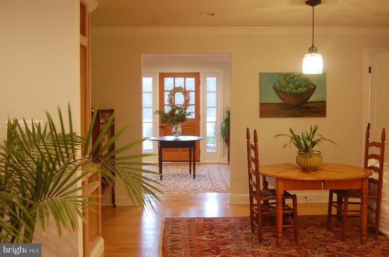12220 Dover Road Owings Mills, MD 21117 - Photo 13 of 29 Interior (General)