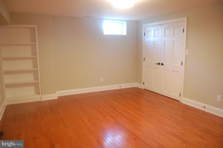 12220 Dover Road Owings Mills, MD 21117 - Photo 8 of 29 Interior (General)