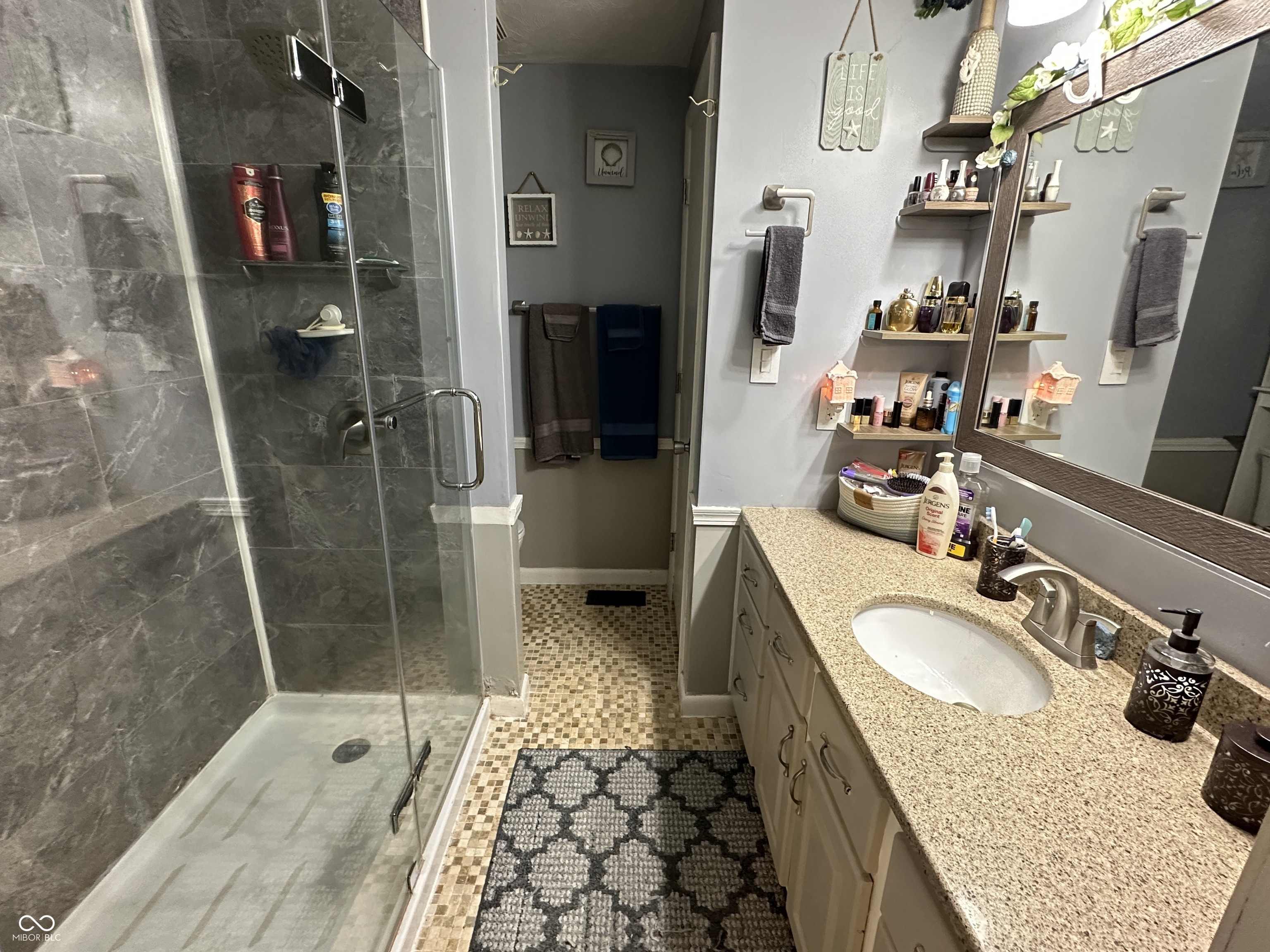 2120 Kitchen Drive Anderson, IN 46017 - Photo 25 of 36