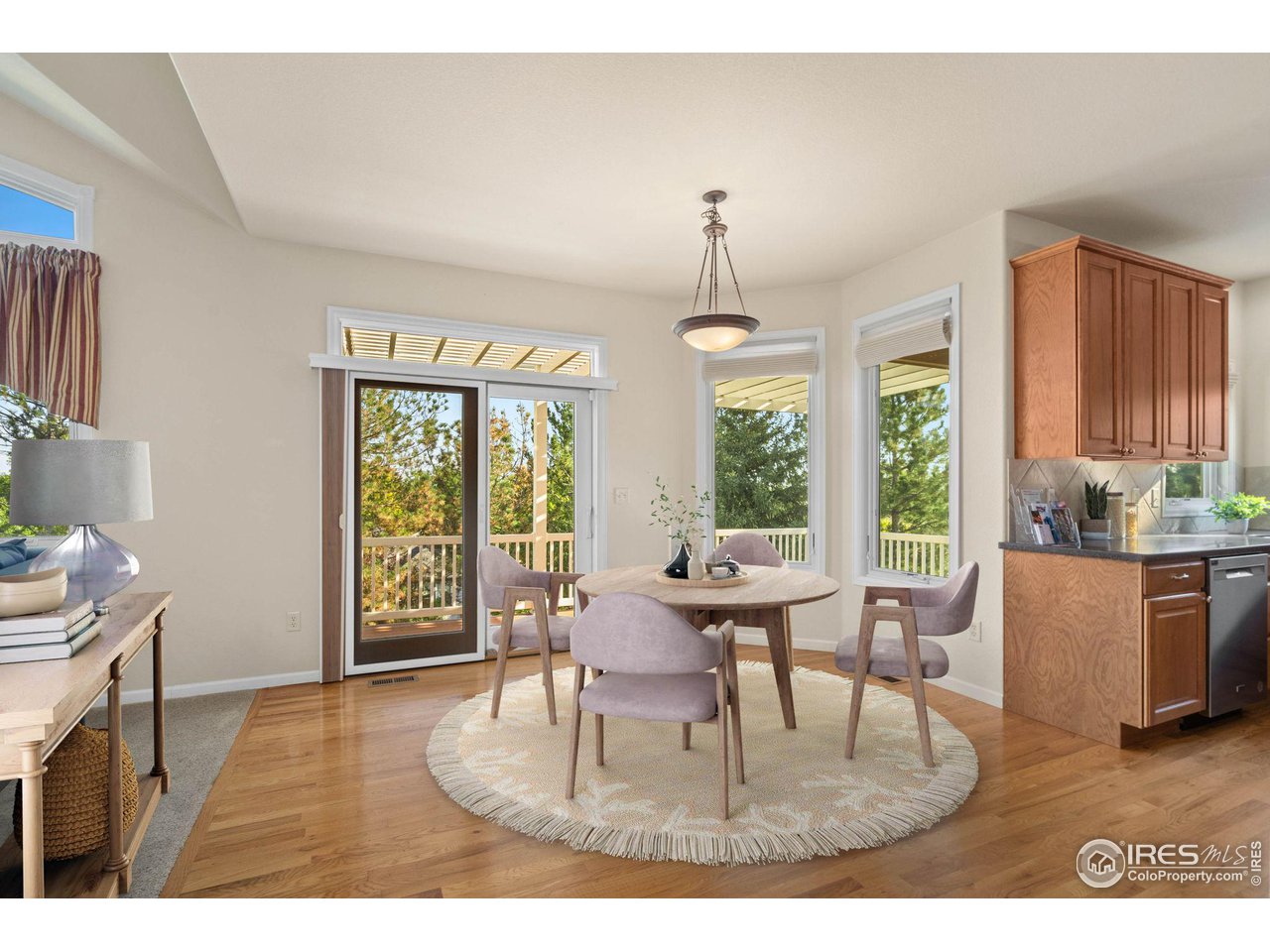 2102 Meander Road Windsor, CO 80550 - Photo 10 of 35 Quaint Breakfast Nook