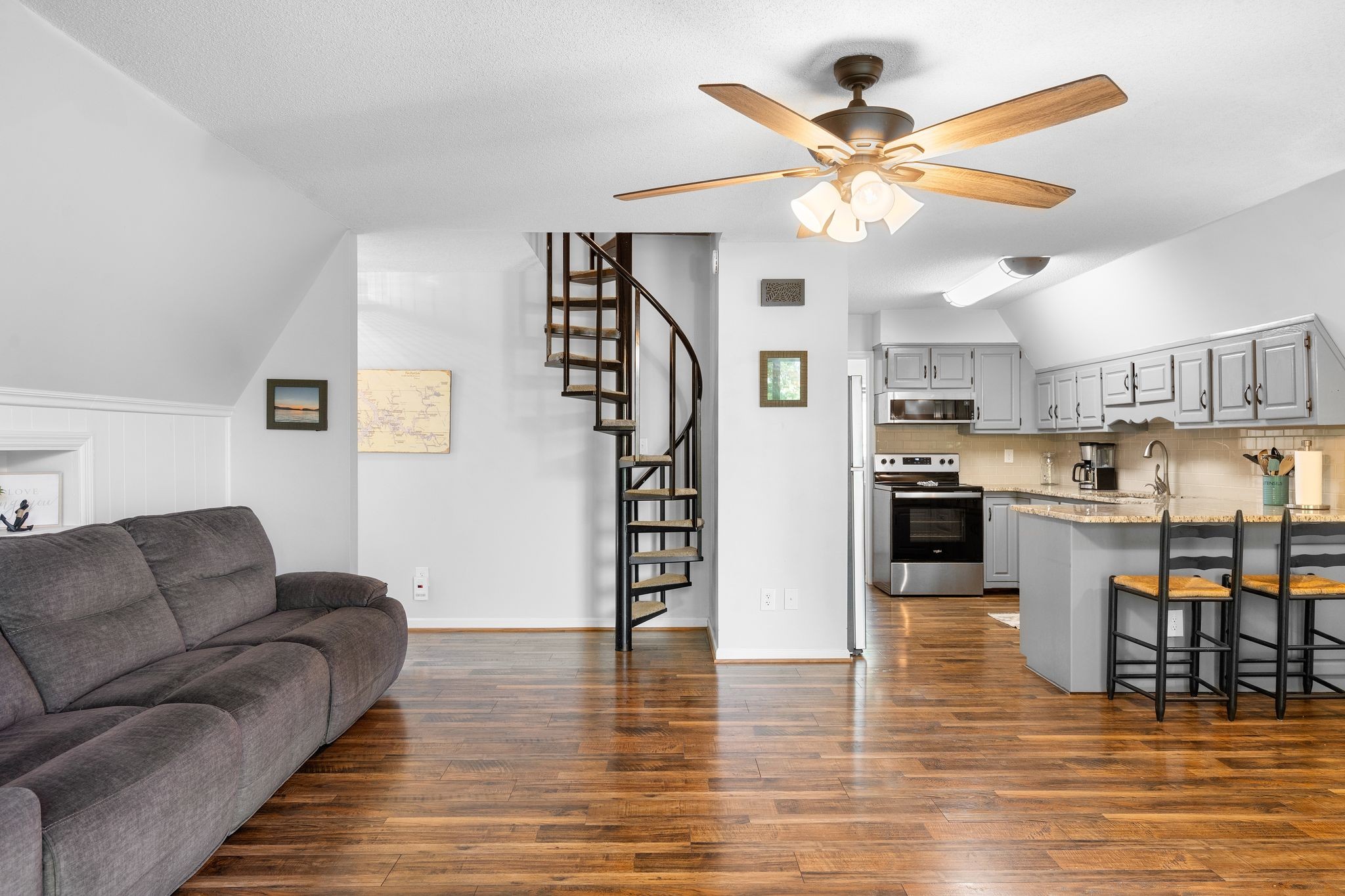 1552 Damron Road Estill Springs, TN 37330 - Photo 20 of 59