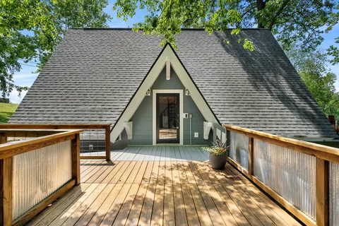 $700,000 | 1552 Damron Road, Estill Springs, TN 37330