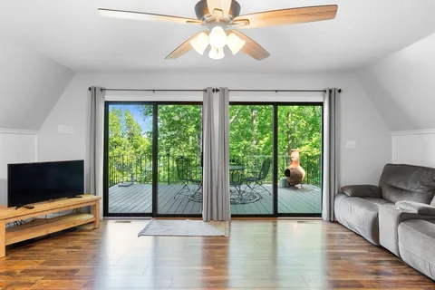 $700,000 | 1552 Damron Road, Estill Springs, TN 37330