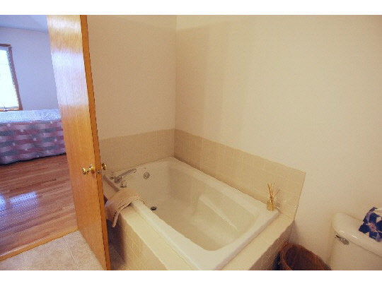 7935 Ingram Road Rockford, IL 61108 - Photo 9 of 11 Gallery Image 9