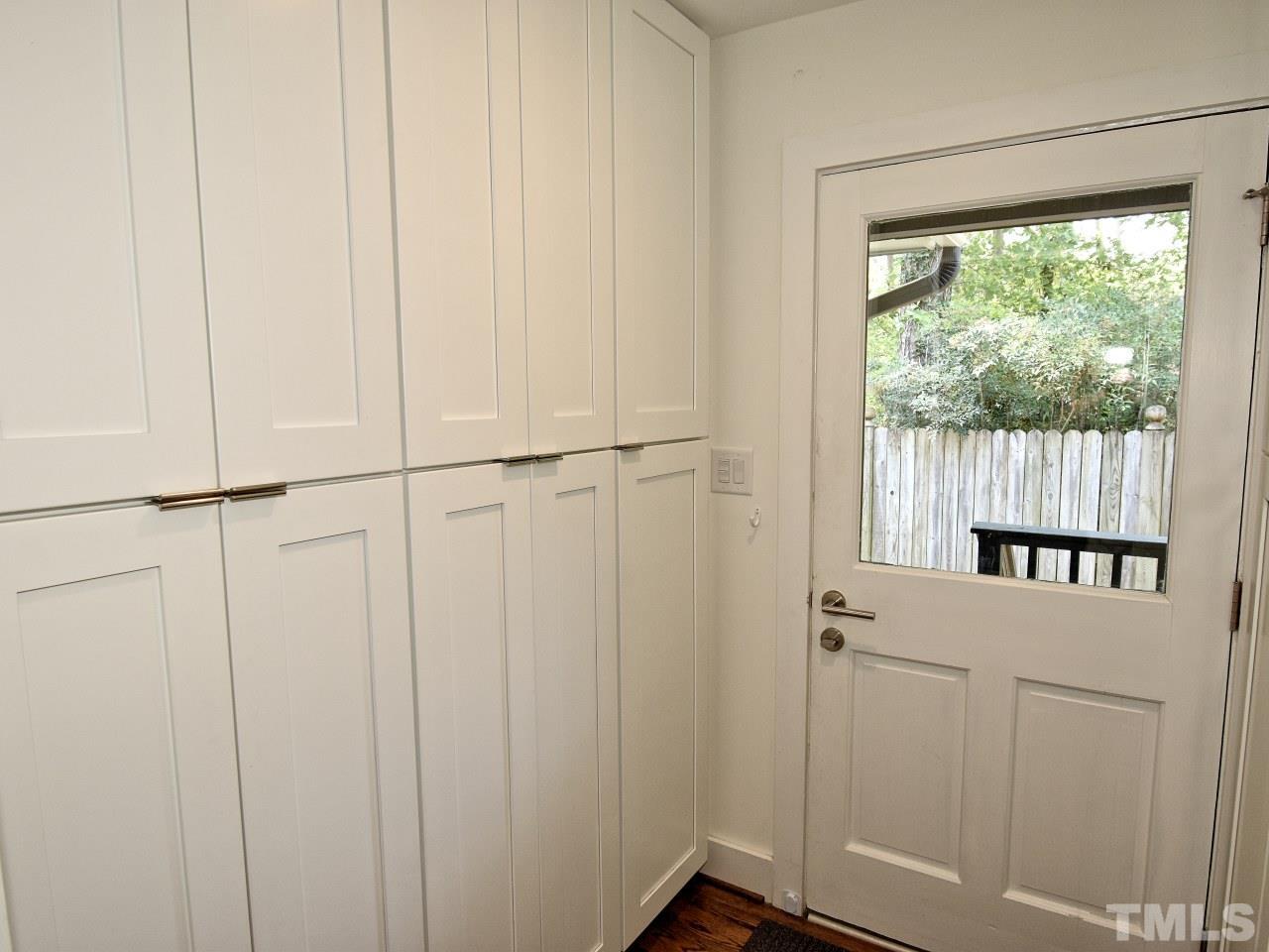 3448 Bradley Place Raleigh, NC 27607 - Photo 11 of 28