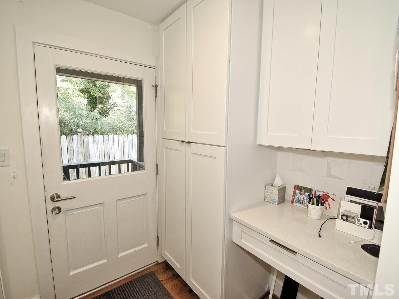 3448 Bradley Place Raleigh, NC 27607 - Photo 12 of 28