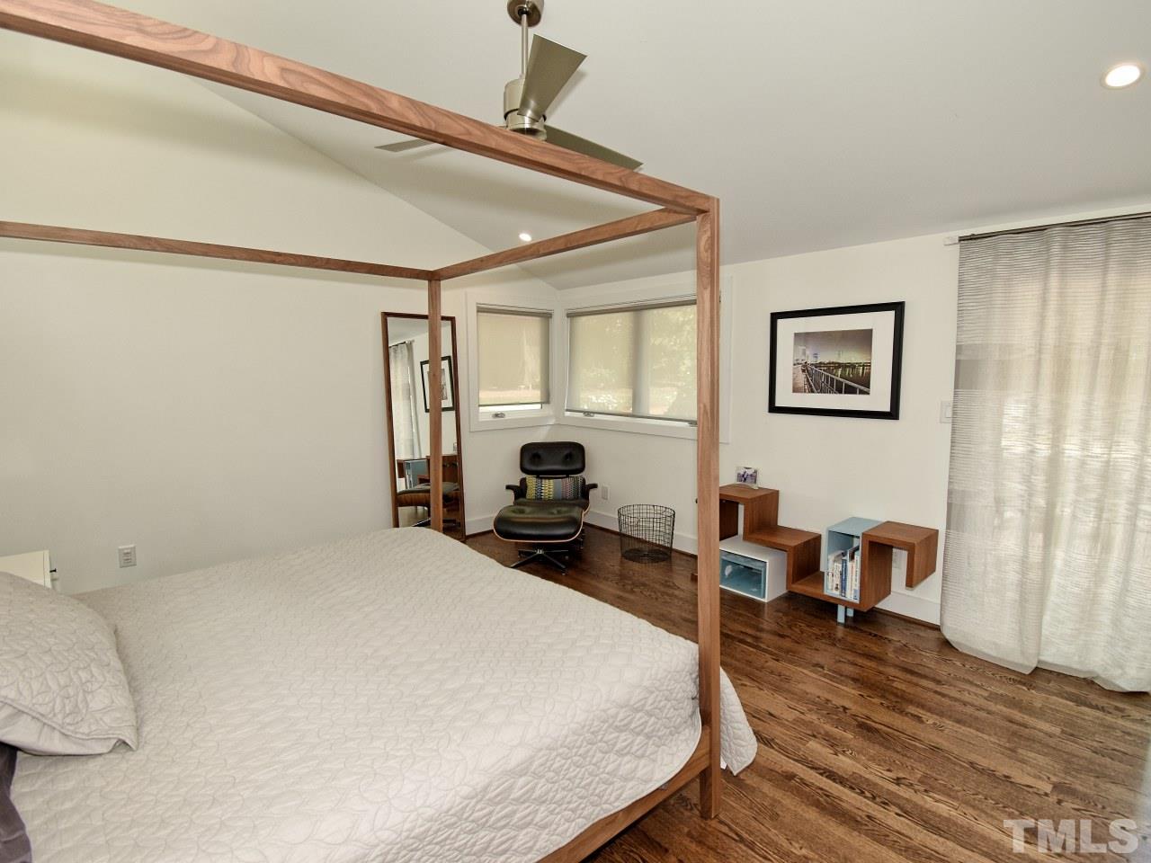 3448 Bradley Place Raleigh, NC 27607 - Photo 15 of 28