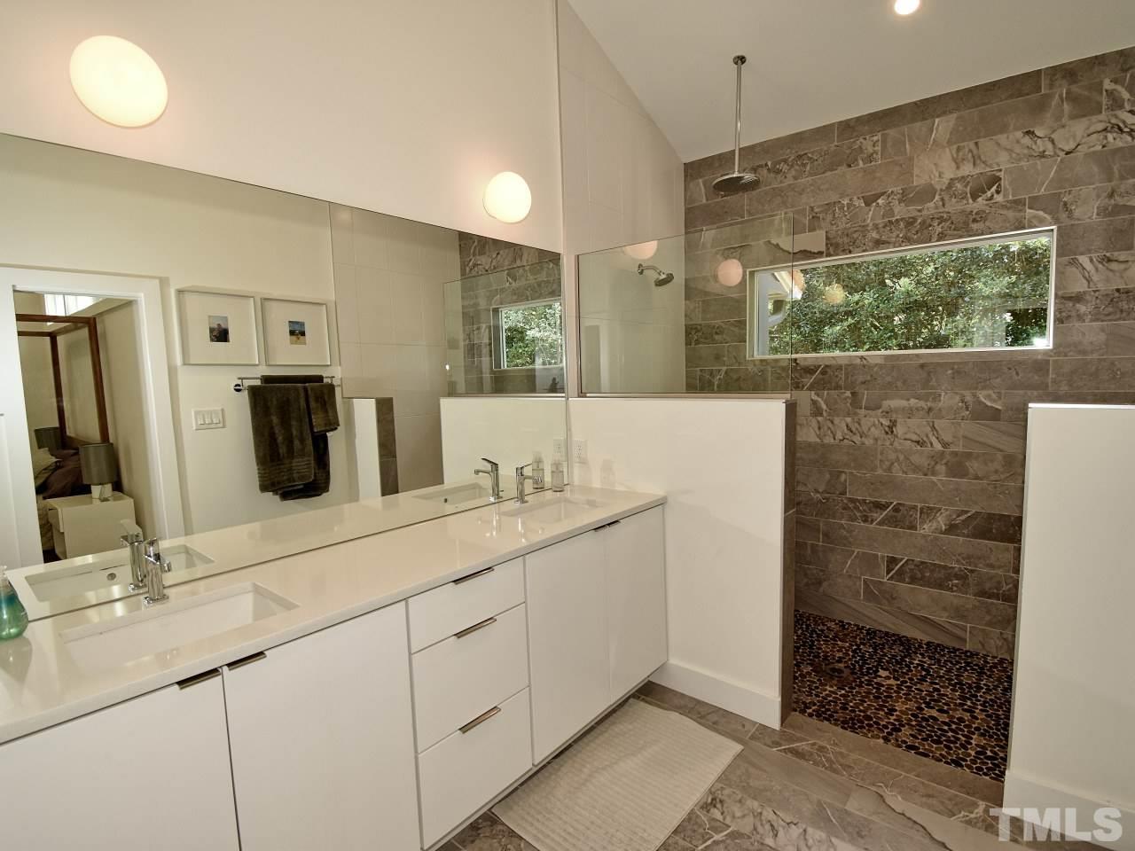 3448 Bradley Place Raleigh, NC 27607 - Photo 18 of 28