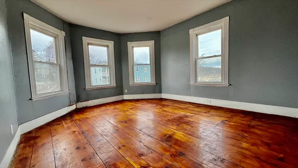 $789,000 | 564 Main Street, Southbridge, MA 01550