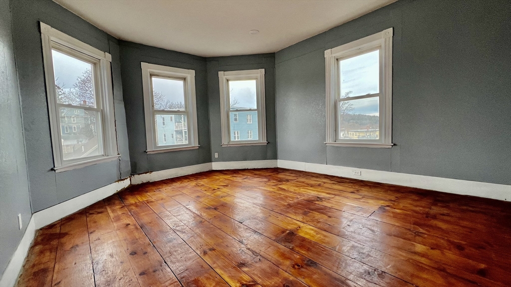 564 Main Street Southbridge, MA 01550 - Photo 2 of 18