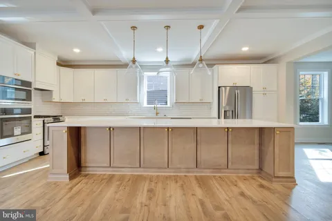 $1,250,000 | 655 Bethany Loop, Bethany Beach, DE 19930