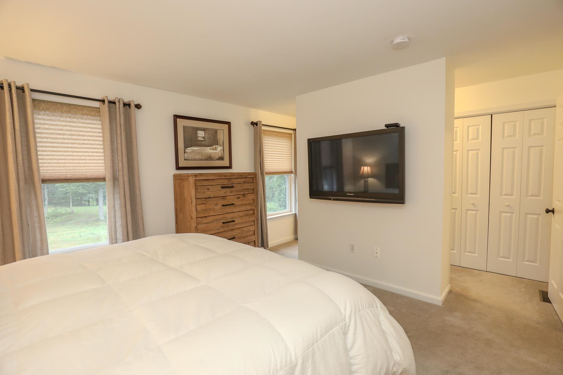 14 Veterans Road, Unit 31 Amherst, NH 03031 - Photo 23 of 36