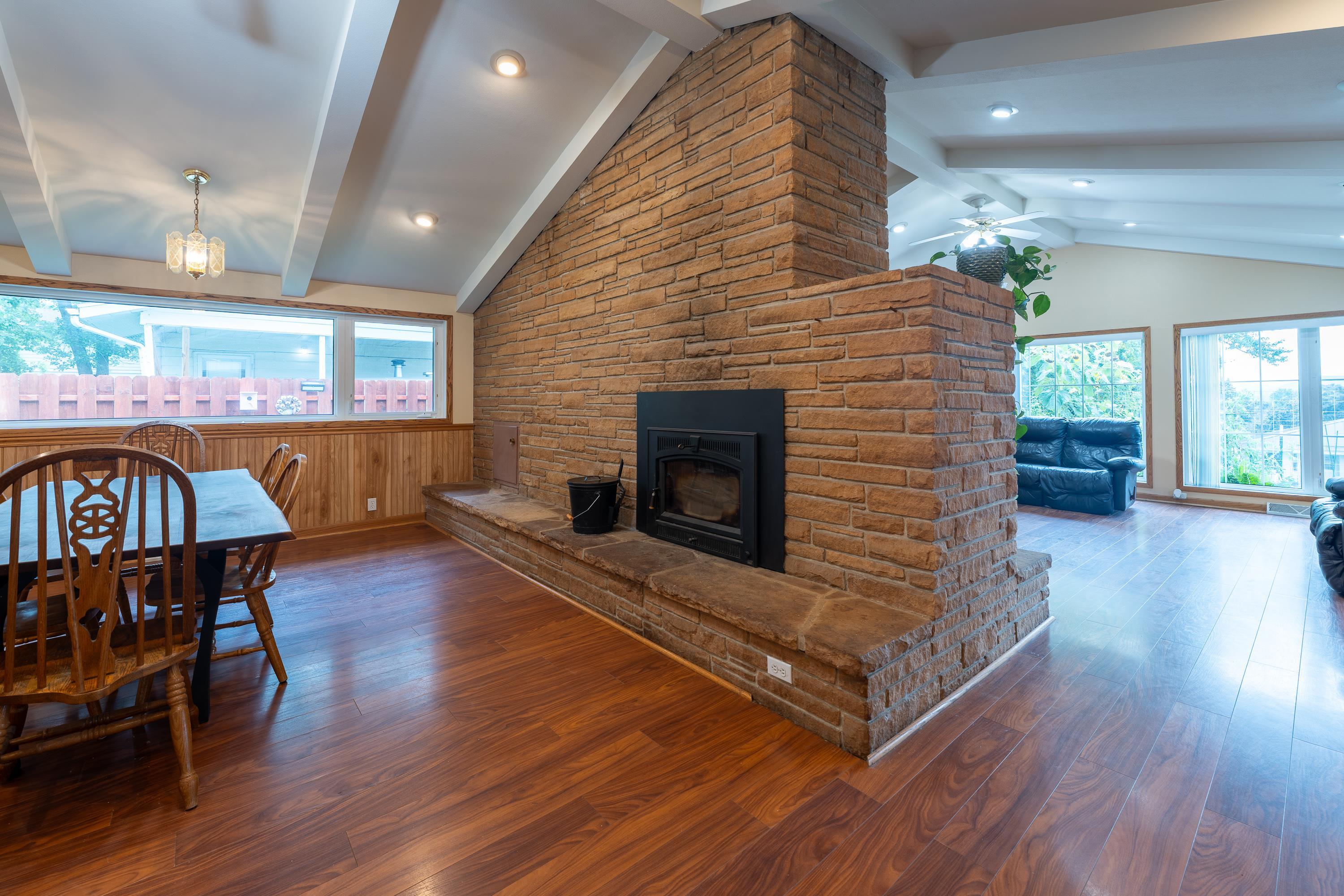313 13th Street Baraboo, WI 53913 - Photo 10 of 88 Gallery Image 10