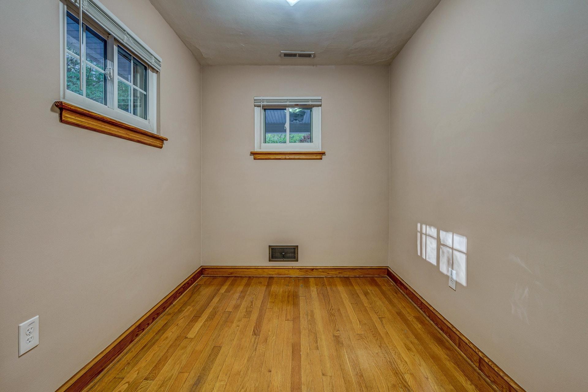 4557 Brookridge Road Roanoke, VA 24014 - Photo 14 of 40 015-330451-4557 Brookridge Road 014_8322