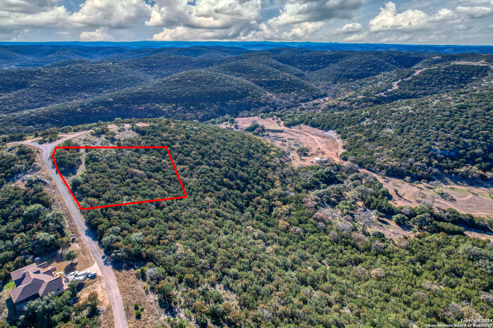 558 South Ridge Drive Concan, TX 78838 - Photo 33 of 35 a view of a flower around in a garden