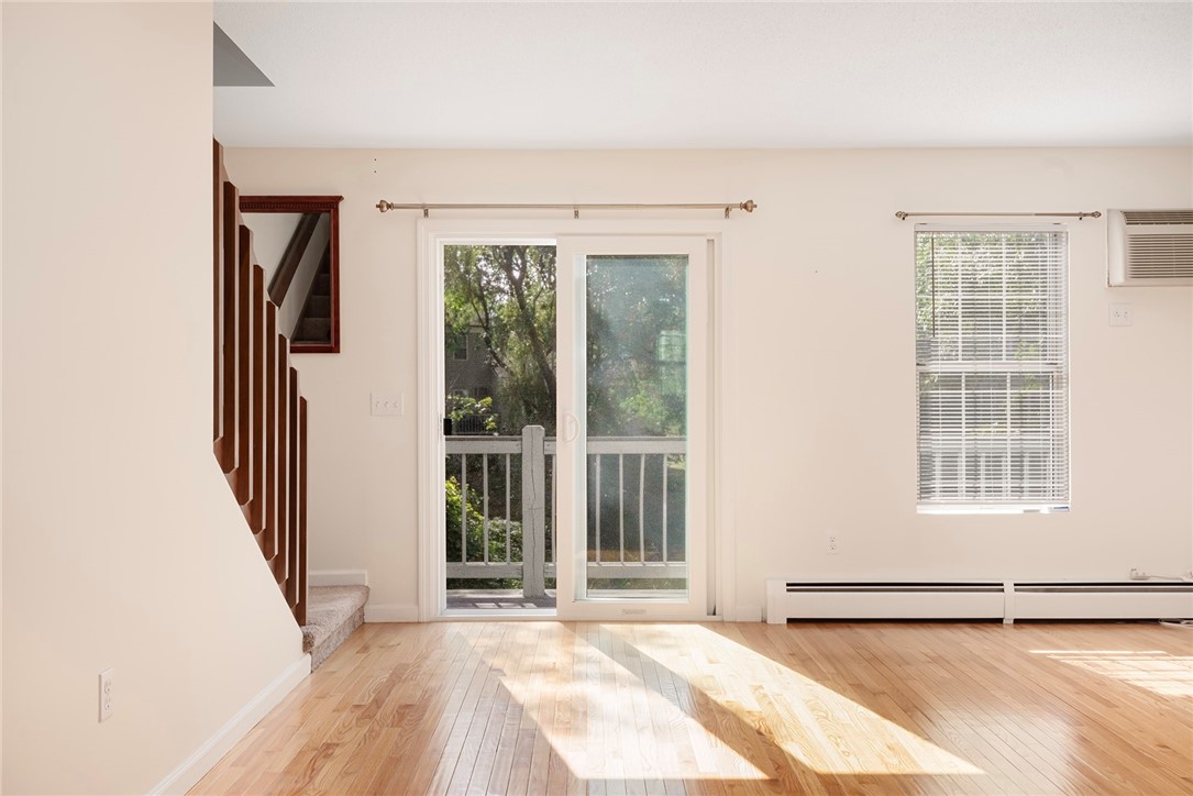 565 Quaker Lane, Unit 58 West Warwick, RI 02893 - Photo 16 of 33