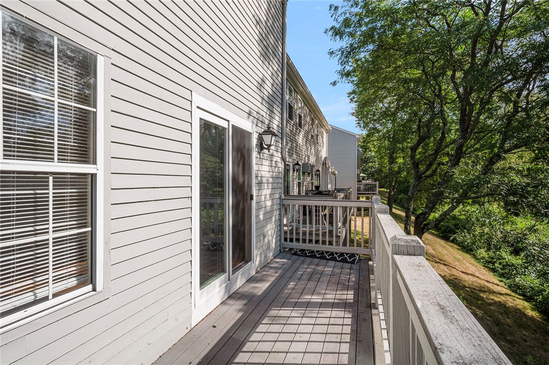 565 Quaker Lane, Unit 58 West Warwick, RI 02893 - Photo 18 of 33