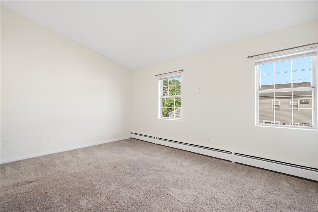 565 Quaker Lane, Unit 58 West Warwick, RI 02893 - Photo 30 of 33