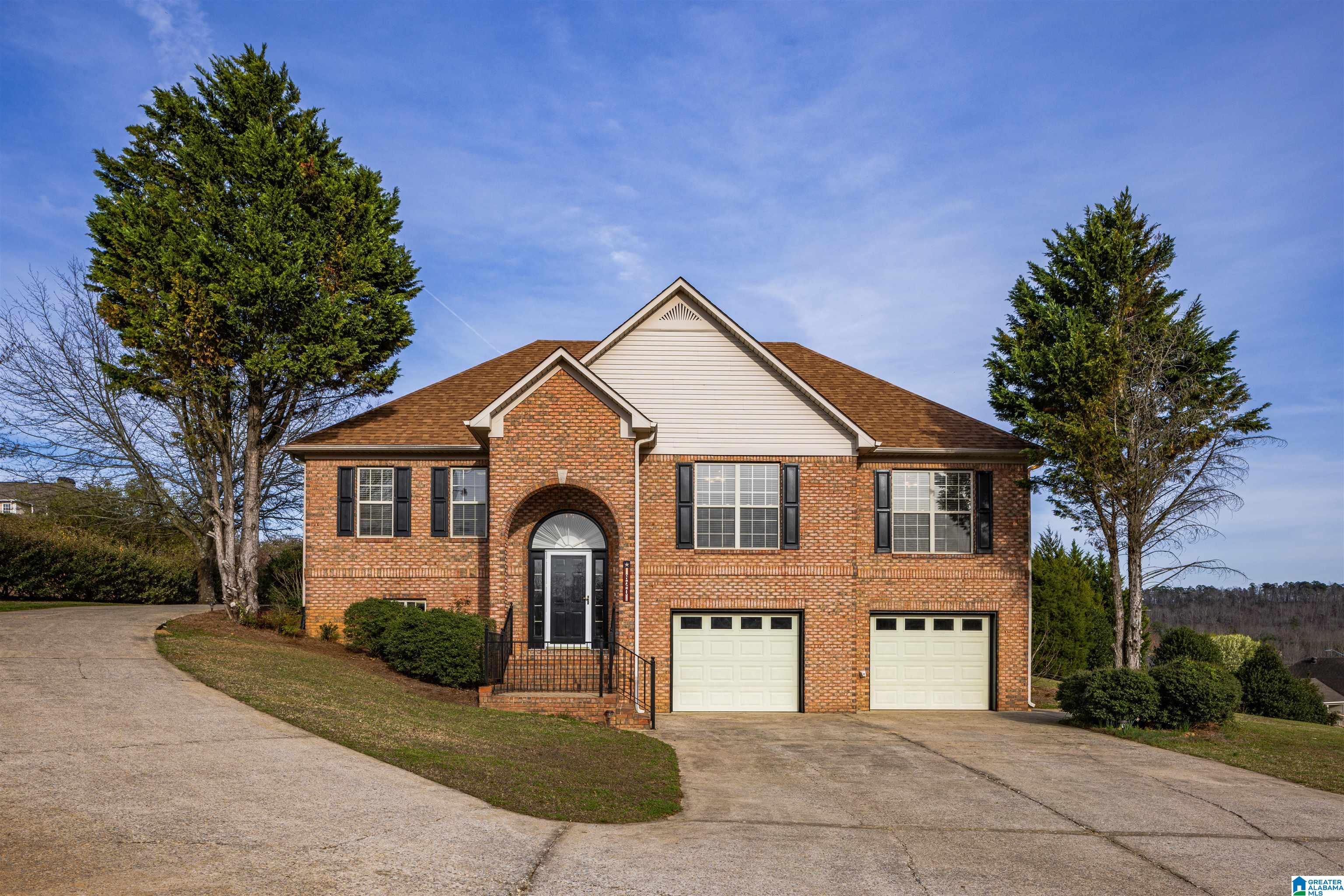 820 Mountain View Drive Oneonta, AL 35121 - Photo 1 of 38