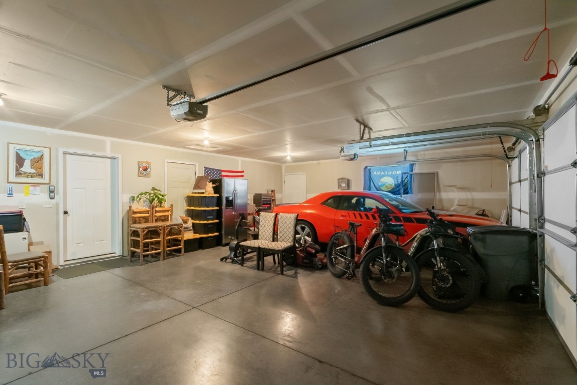 9850 Durston Road, Unit A Bozeman, MT 59718 - Photo 17 of 28 Gallery Image 17
