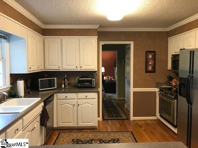245 Summerfield Road Moore, SC 29369 - Photo 4 of 20 Gallery Image 4