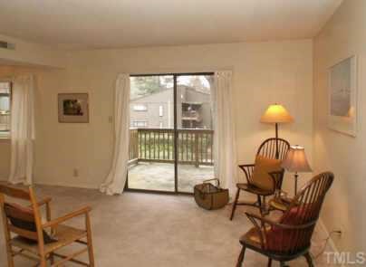 5010 Flint Ridge Place Raleigh, NC 27609 - Photo 7 of 12 Living room - view #2