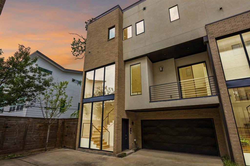 1851 Summit Avenue, Unit 4 Dallas, TX 75206 - Photo 1 of 29