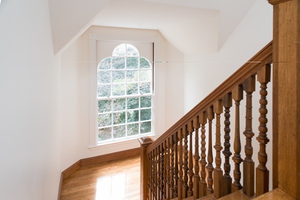 39 Buckminster Road Brookline, MA 02445 - Photo 5 of 13