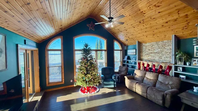 a view of wooden fence