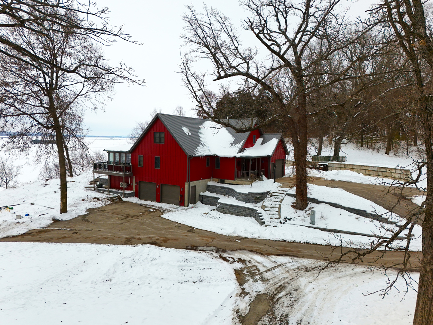 9120 Spring Valley Road Fulton, IL 61252 - Photo 59 of 59 a view of a house with snow on the road