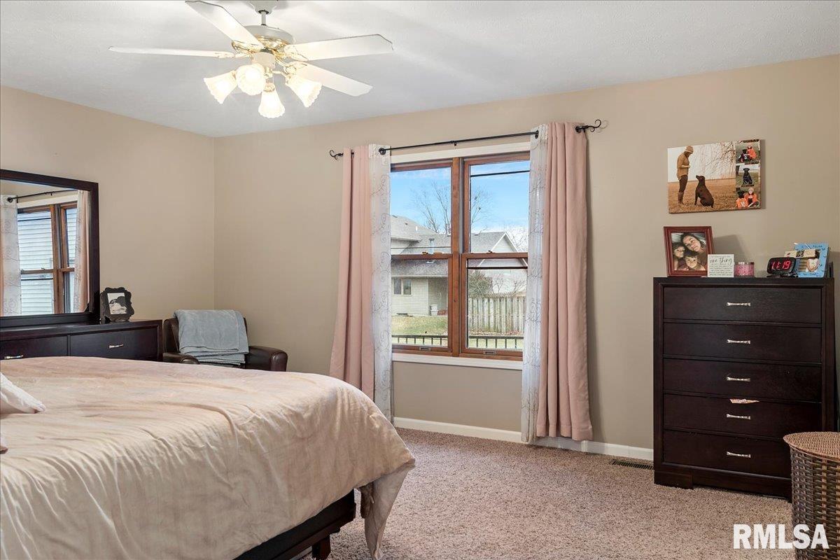 2016 Clarion Drive Springfield, IL 62711 - Photo 27 of 57 Gallery Image 27