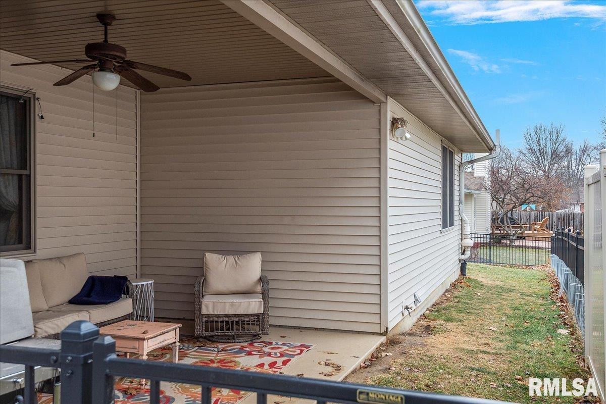 2016 Clarion Drive Springfield, IL 62711 - Photo 54 of 57 Gallery Image 54