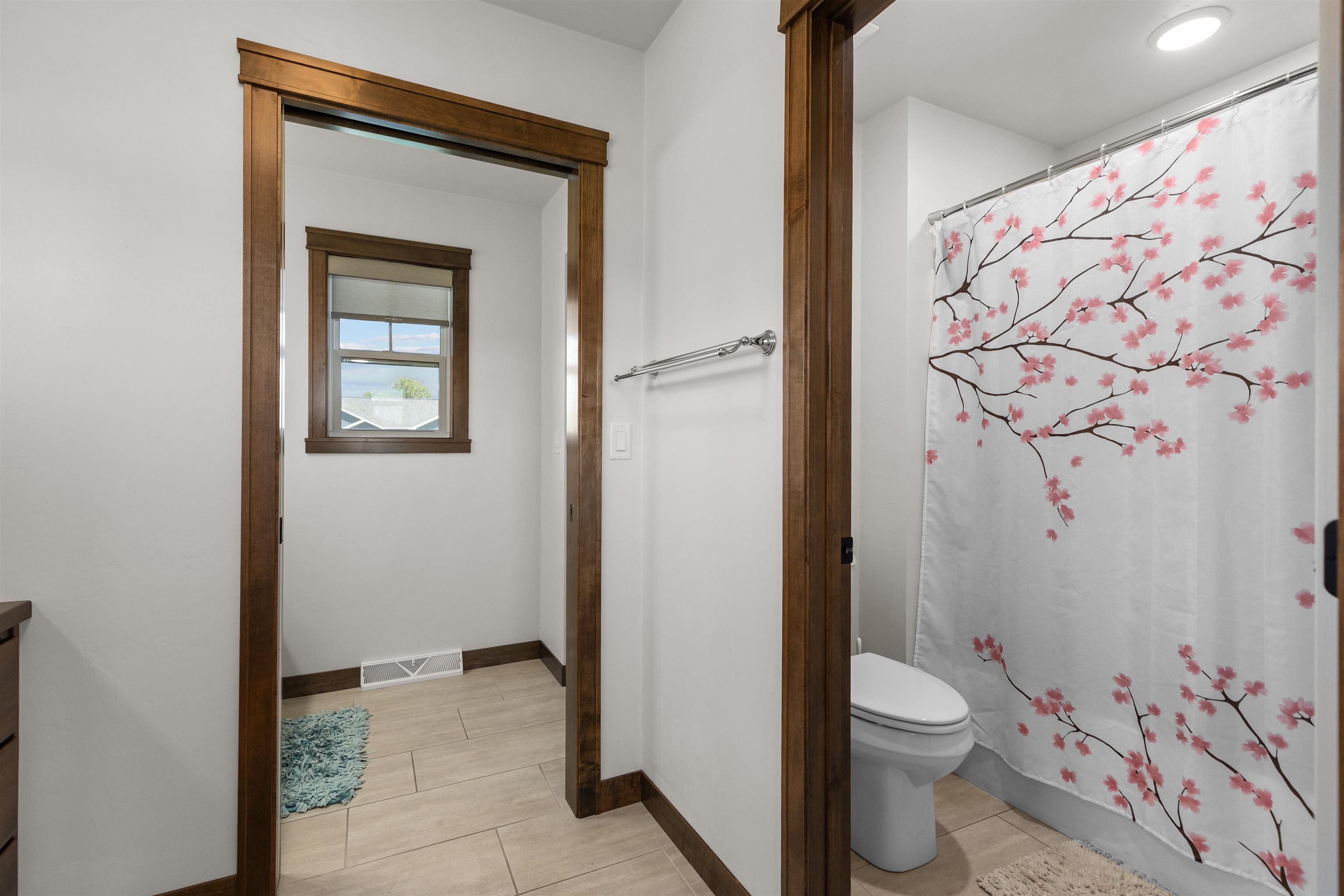 2157 Fox Point Court De Pere, WI 54115 - Photo 40 of 75