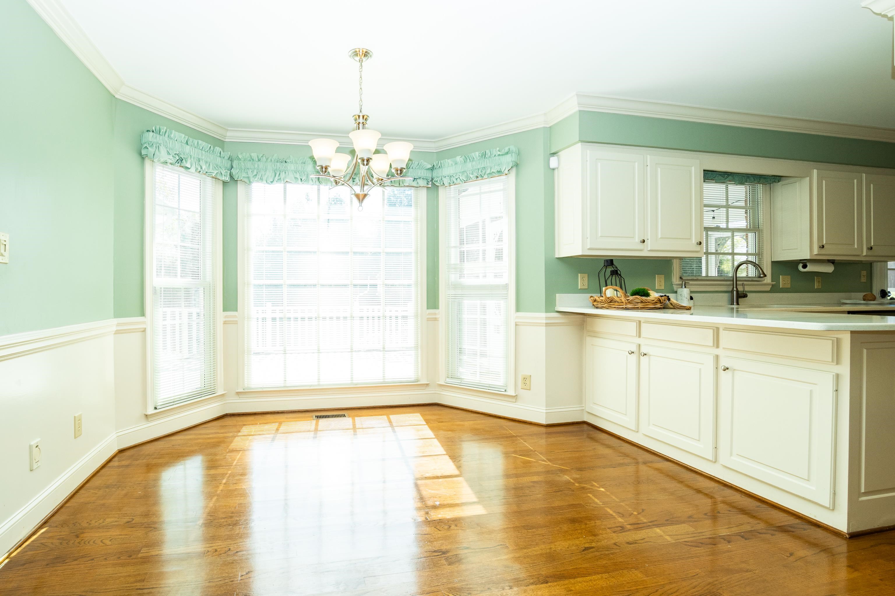 110 West Killarney Lake Moore, SC 29369 - Photo 13 of 46