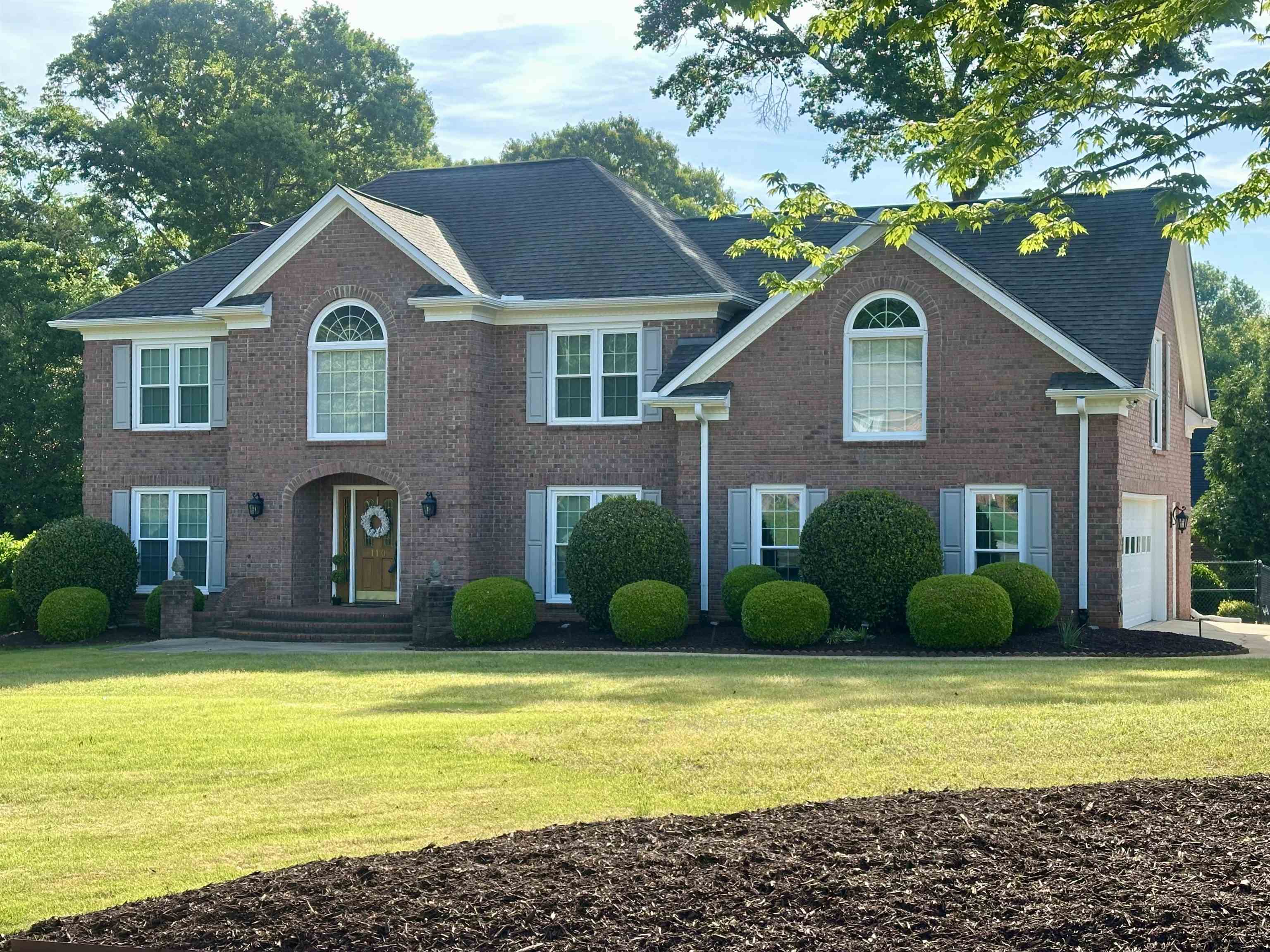 110 West Killarney Lake Moore, SC 29369 - Photo 2 of 46