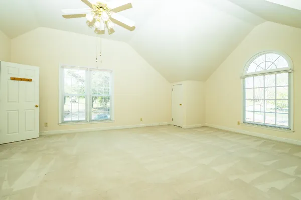 $595,500 | 110 West Killarney Lake, Moore, SC 29369