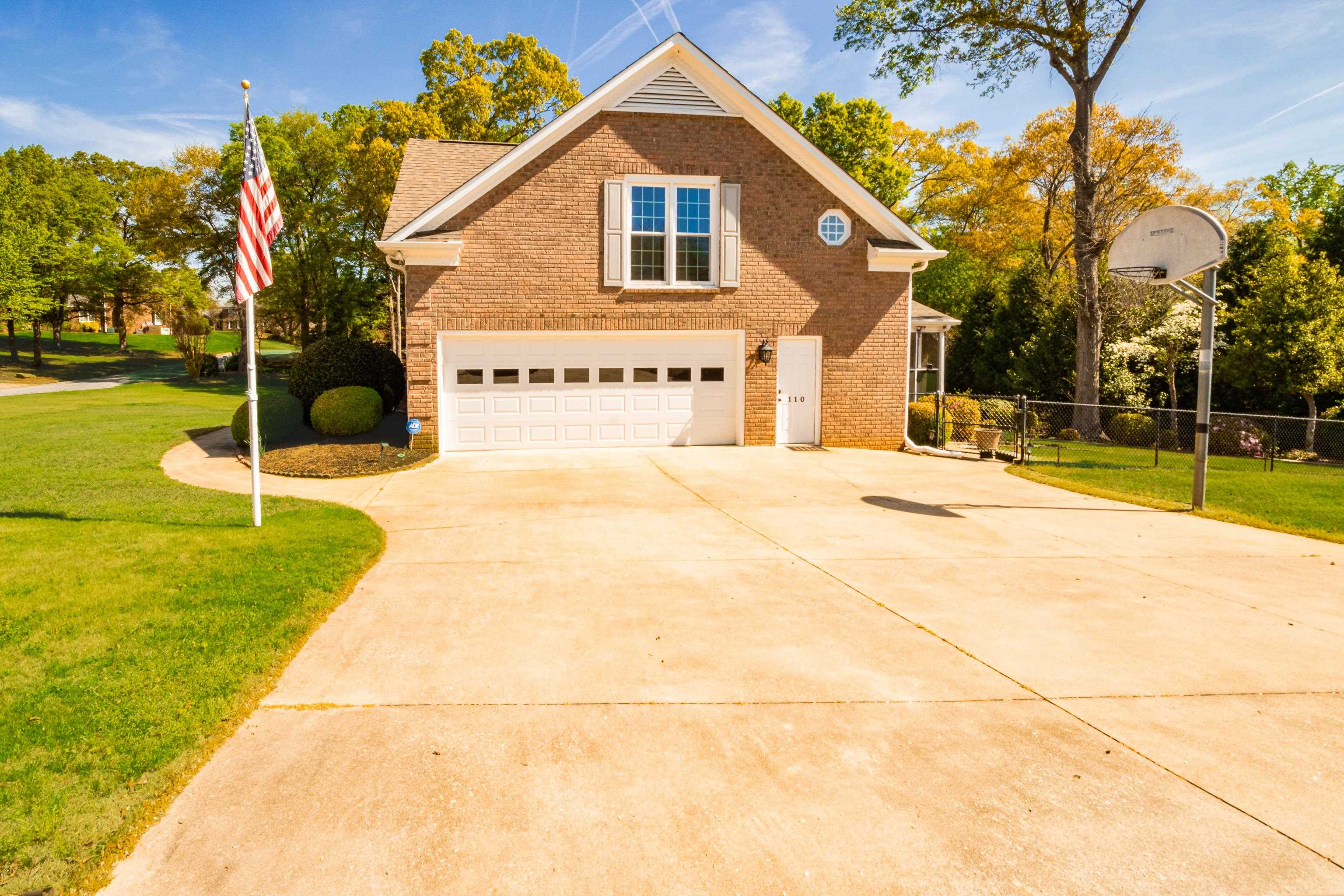 110 West Killarney Lake Moore, SC 29369 - Photo 37 of 46