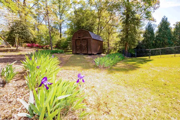 $595,500 | 110 West Killarney Lake, Moore, SC 29369