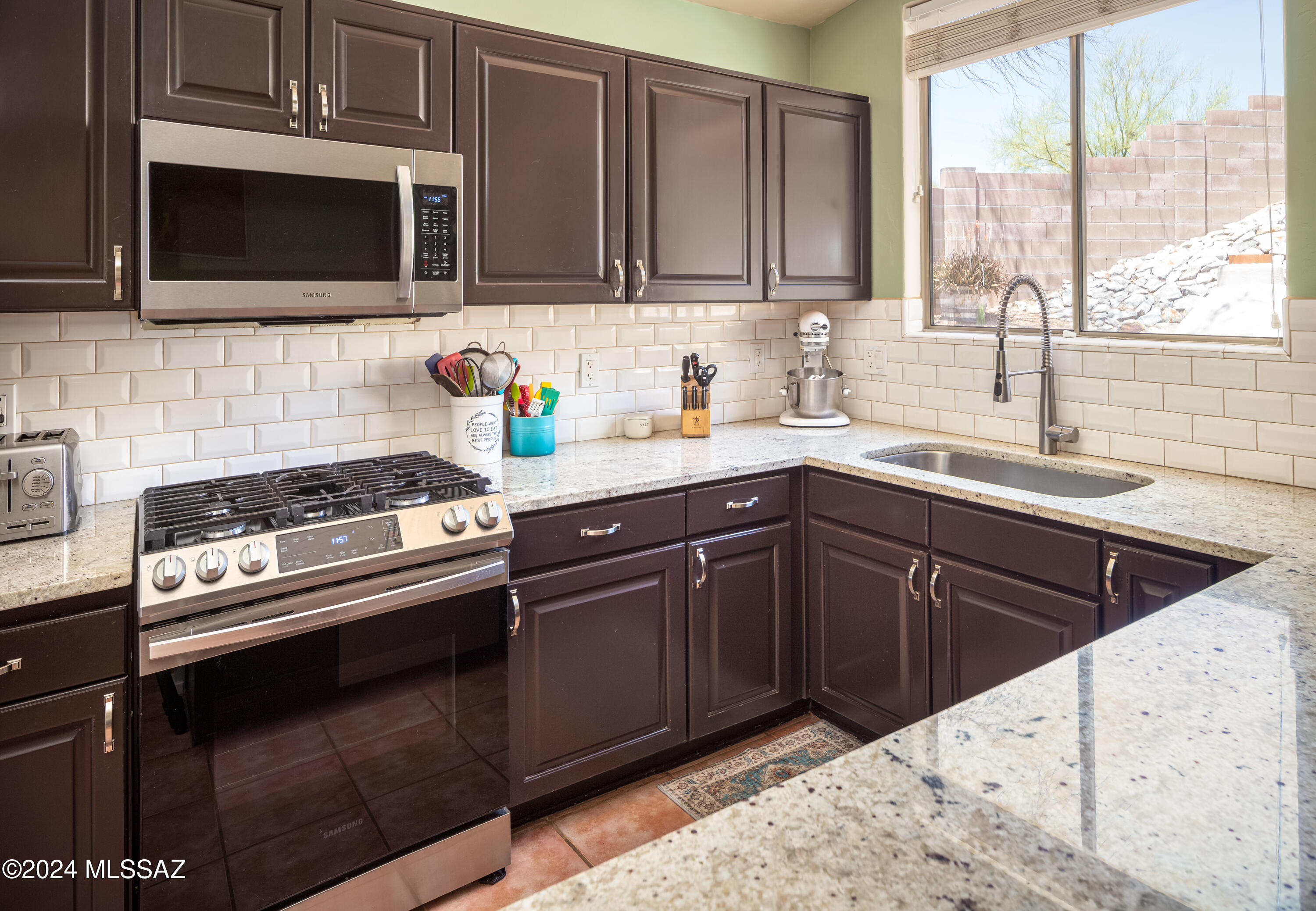 352 West Ridge Peak Road Tucson, AZ 85737 - Photo 3 of 28