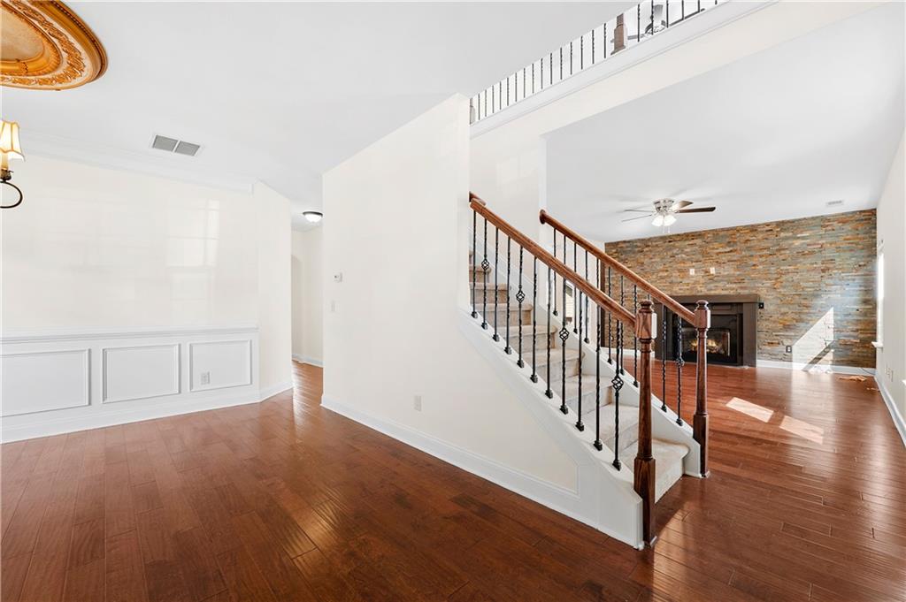 1490 Primrose Park Road Sugar Hill, GA 30518 - Photo 4 of 45