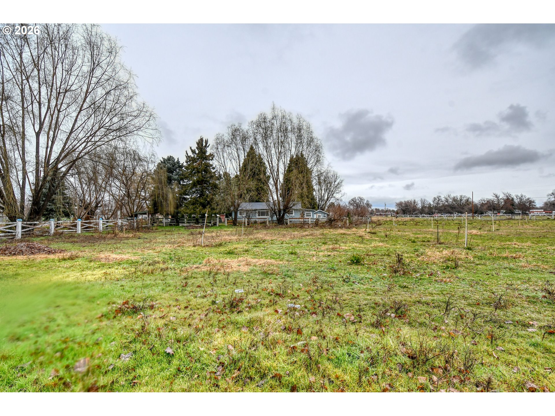 32611 Baxter Road Hermiston, OR 97838 - Photo 46 of 46 a view of open space with city view